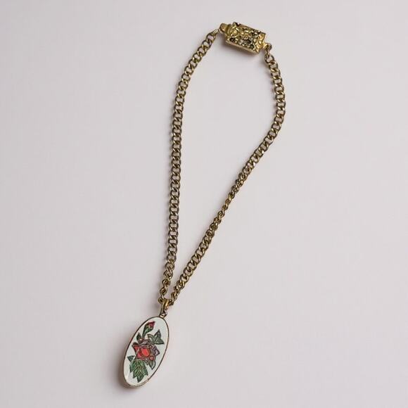 Vintage Japan Gold Tone Chain Bracelet w/ Enamel Painted Red Rose Pendant – 7" - Picture 1 of 10